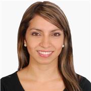 Soy Alejandra Gallego y lo que más me motiva es ver un mundo sin diferencias, donde cada niño sea valorado en su integridad, donde se tengan en cuenta sus fortalezas y habilidades para potenciarlas al máximo y donde lo más importante sea acompañar su proc